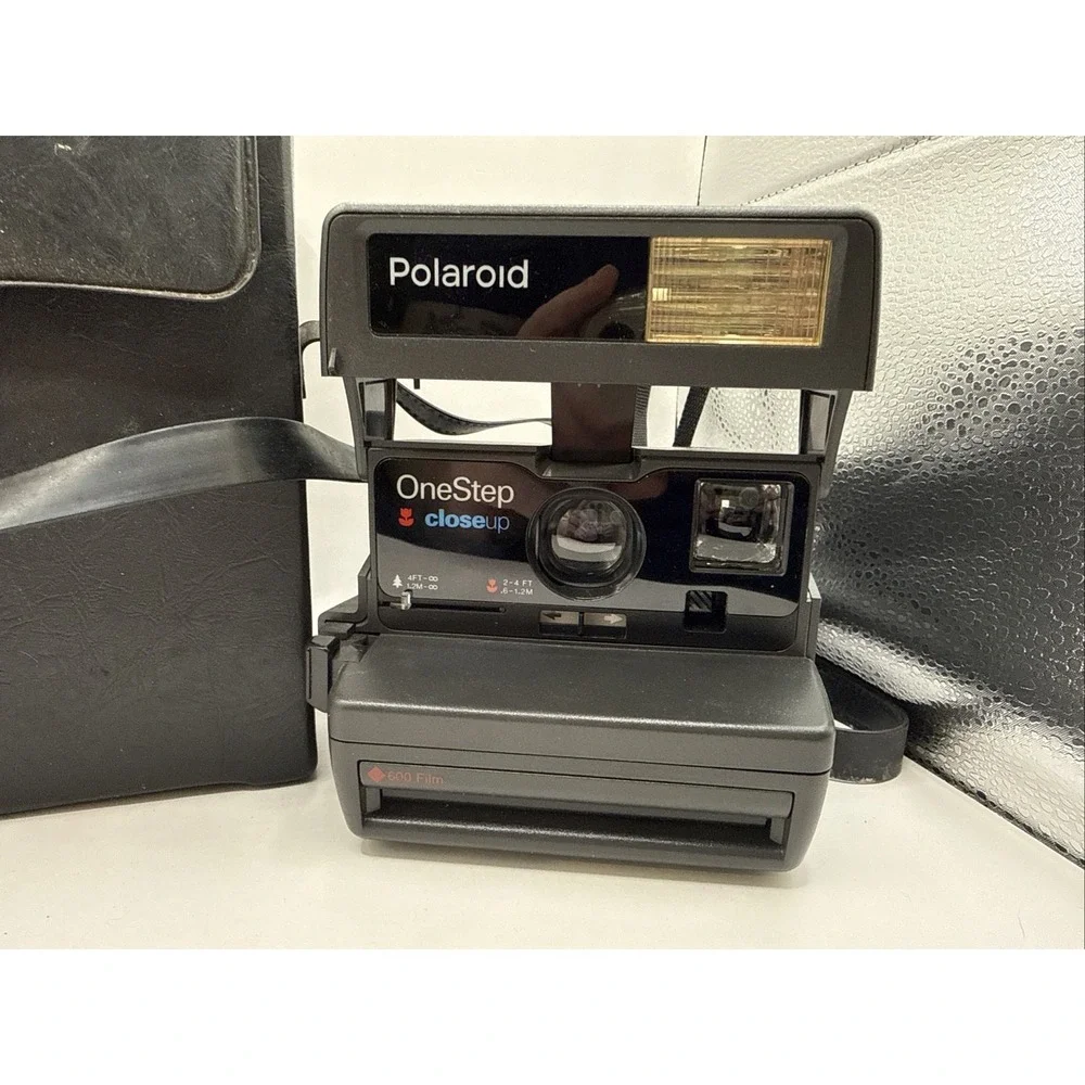 VTG Polaroid One Step Flash 600 Close Up Instant Film Camera UNTESTED W/ Case